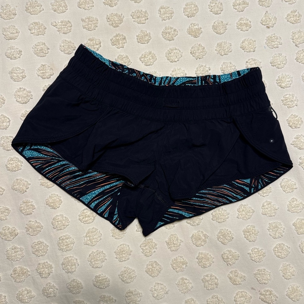 Lululemon Surf Short III Palms - Reversible - Picture 7 of 10